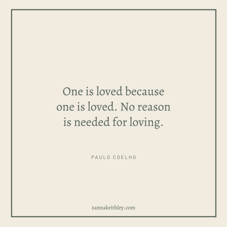 22 Profound Paulo Coelho Quotes (With Images)